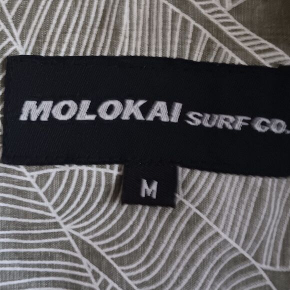 Molokai Surf Mens Short Sleeve Shirt M Collar Button Up Green Leaves Casual NWOT - Picture 2 of 10